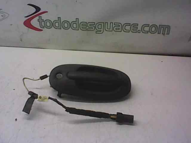  maneta exterior delantera izquierda   chrysler voyager (gs) 2.5 td family 2.5 turbodiesel
