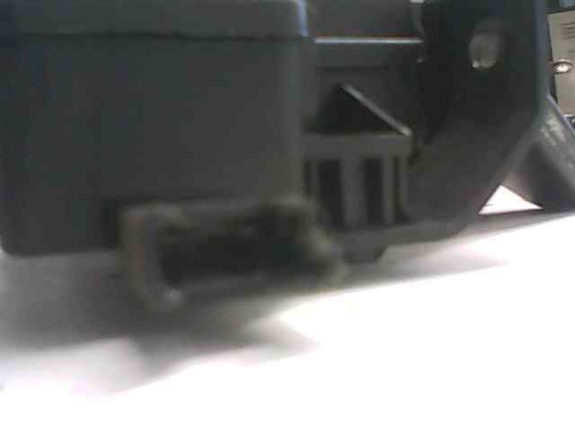  cerradura maletero / porton   bmw serie 1 berlina (e81/e87) 116i 1.6 16v cat