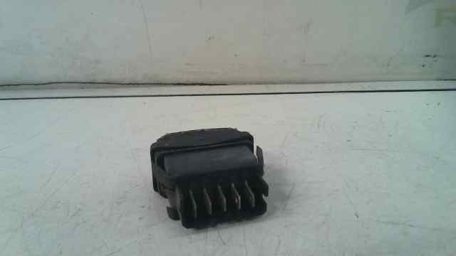  mando elevalunas delantero izquierdo   citroen xsara berlina 1.9 d sx 1.9 diesel