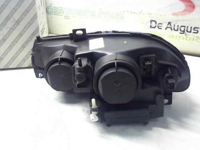  faro derecho   fiat recambio original . .