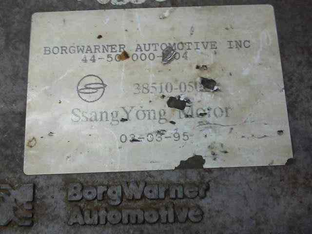  centralita motor uce   pendiente identificar . .