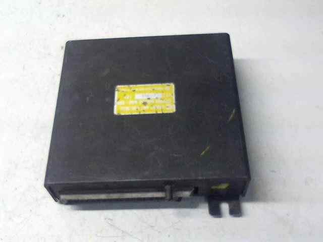  centralita motor uce   pendiente identificar . .