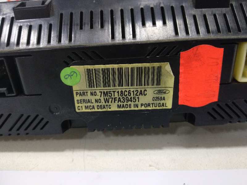  mando climatizador   ford focus berlina (cap) ghia 1.6 16v cat