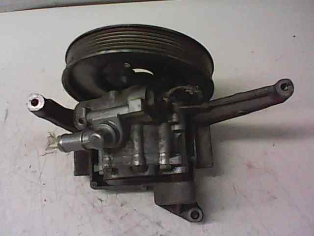  bomba direccion   audi a4 avant (b5) 2.8 quattro 2.8 v6 30v