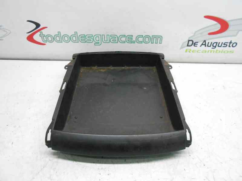  porta objetos central   mercedes sprinterii caja cerrada (desde 01.06) 309/311/313/315 cdi (906.631/633/635/637) 2.1 cdi cat