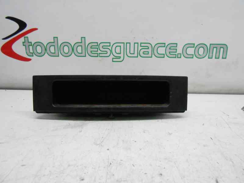  porta objetos central   mercedes sprinterii caja cerrada (desde 01.06) 309/311/313/315 cdi (906.631/633/635/637) 2.1 cdi cat