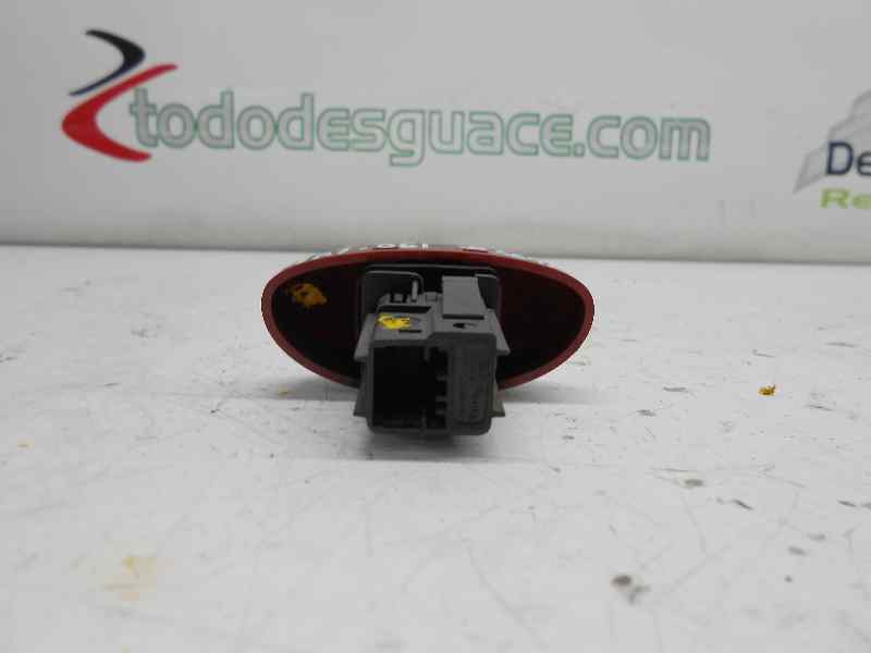 interruptor warning   peugeot 206 berlina e-music 1.4 hdi
