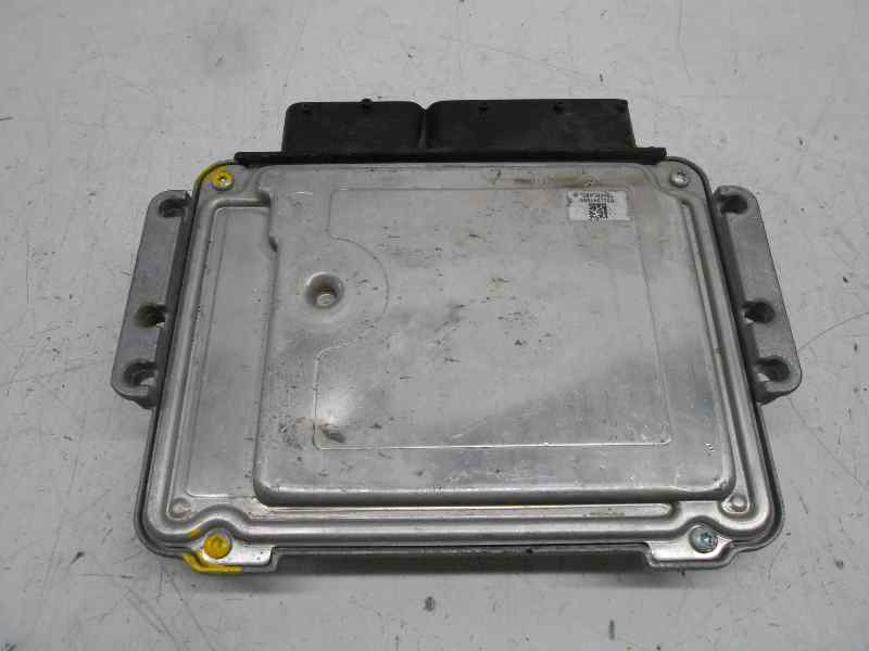  centralita motor uce   opel astra h ber. 