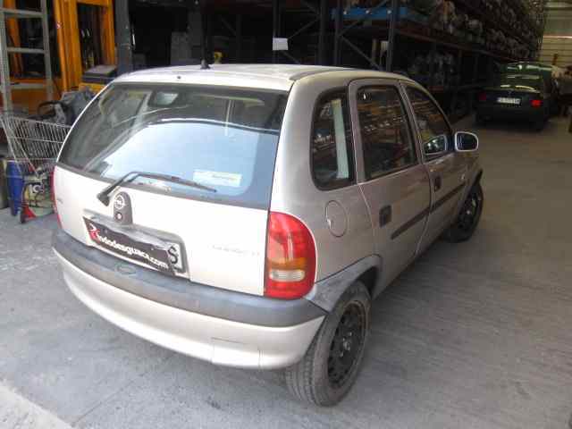  paragolpes trasero   opel corsa b city 1.7 diesel