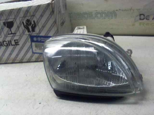  faro derecho   fiat recambio original . .