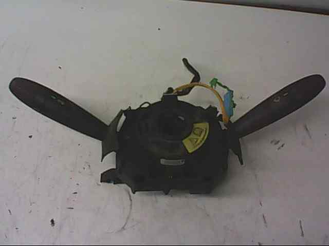 mando luces   fiat punto berlina (188) 1.3 16v multijet feel 1.3 jtd cat  mando luces   fiat punto berlina (188) 1.3 16v multijet feel 1.3 jtd cat