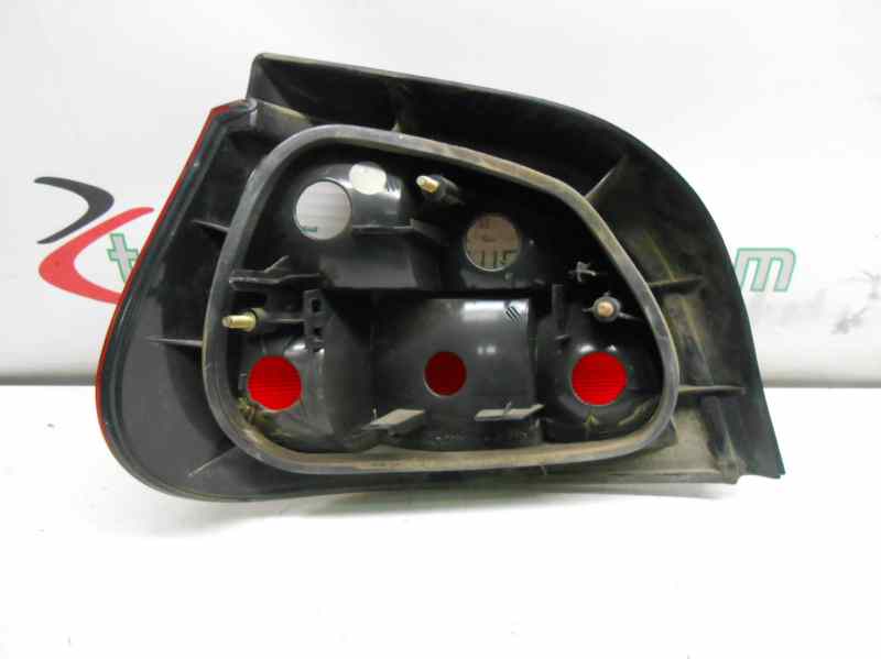 piloto trasero derecho   renault megane i fase 2 berlina (ba0) 1.4 16v privilege 1.4 16v