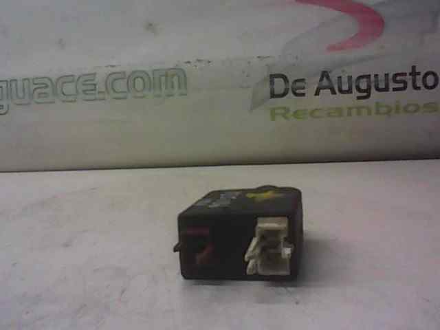  motor cierre centralizado delantero izquierdo   peugeot 106 (s2) long beach 1.1