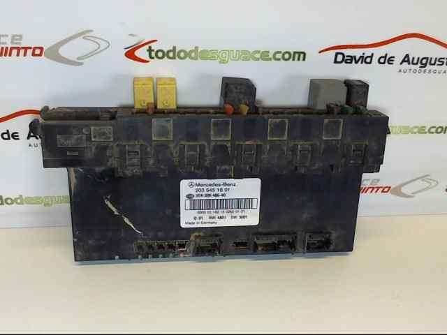  caja reles / fusibles   mercedes bm serie 203 berlina 220 cdi sport edition (la) (203.008) 2.2 cdi cat