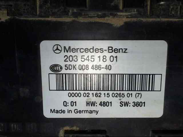  caja reles / fusibles   mercedes bm serie 203 berlina 220 cdi sport edition (la) (203.008) 2.2 cdi cat