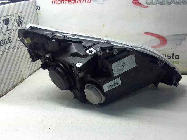  faro izquierdo   fiat recambio original . .