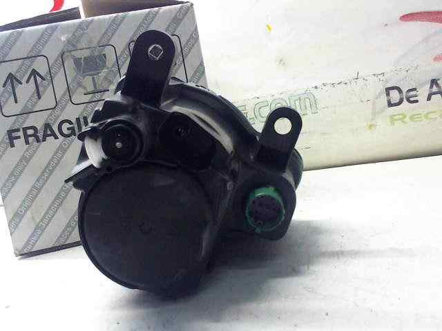  faro derecho   fiat recambio original . .