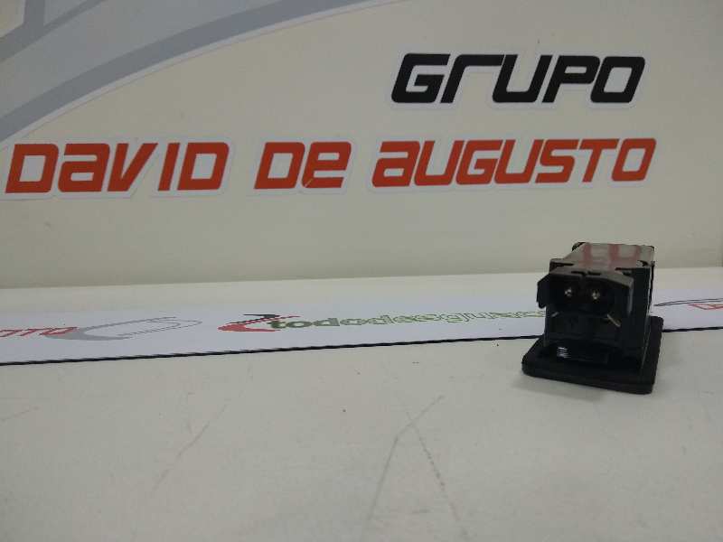  piloto matricula   bmw serie 5 berlina (e60) 530d 3.0 turbodiesel cat