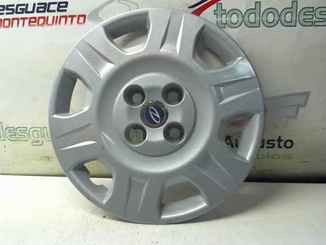 tapa cubo   fiat recambio original . .