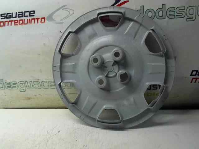  tapa cubo   fiat recambio original . .