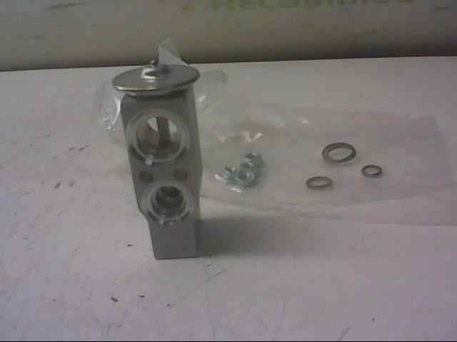  valvula expansion   fiat recambio original . .