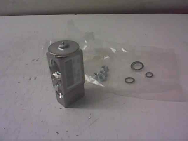  valvula expansion   fiat recambio original . .
