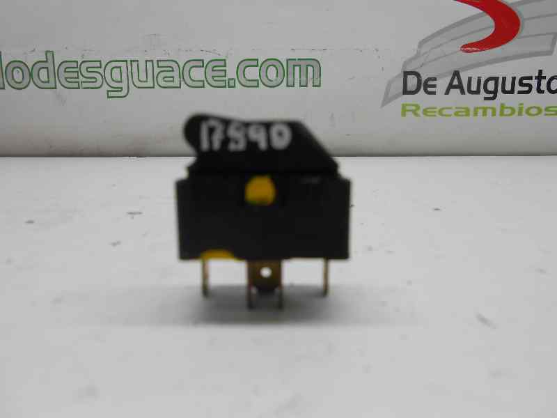  mando elevalunas delantero derecho   seat ibiza (6k1) signo 1.4 16v