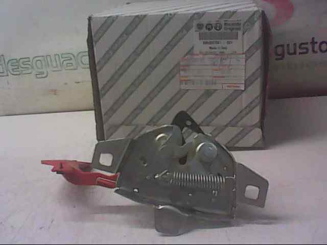  cerradura capot   fiat recambio original . .