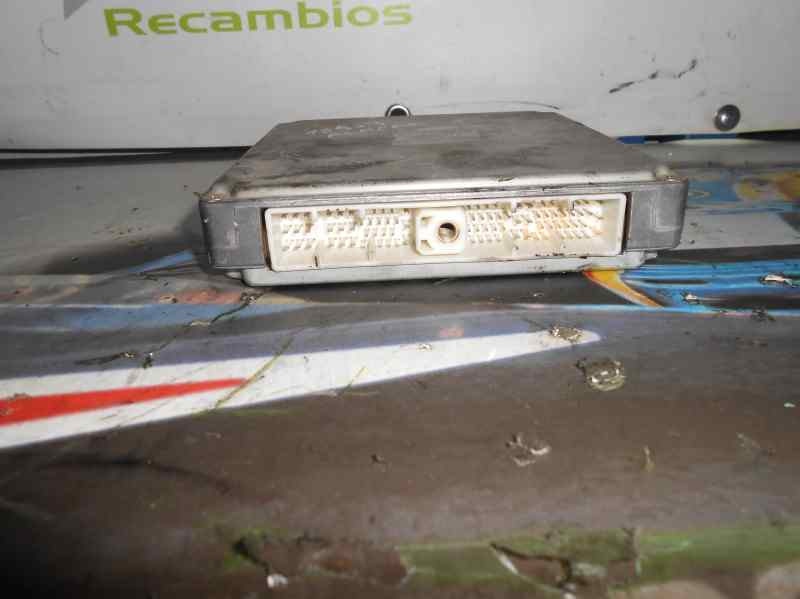  centralita motor uce   nissan almera (n15) competence (1998) 2.0 diesel
