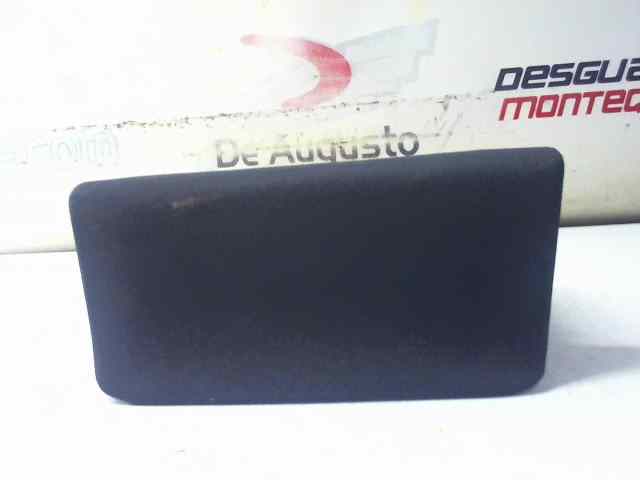  guantera   renault megane ii berlina 5p confort authentique 1.5 dci diesel