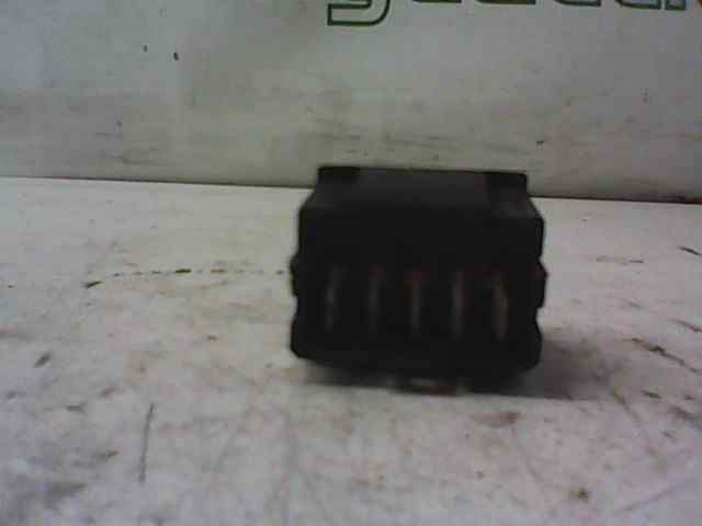  mando elevalunas delantero derecho   citroen berlingo 1.9 diesel 1.9 diesel