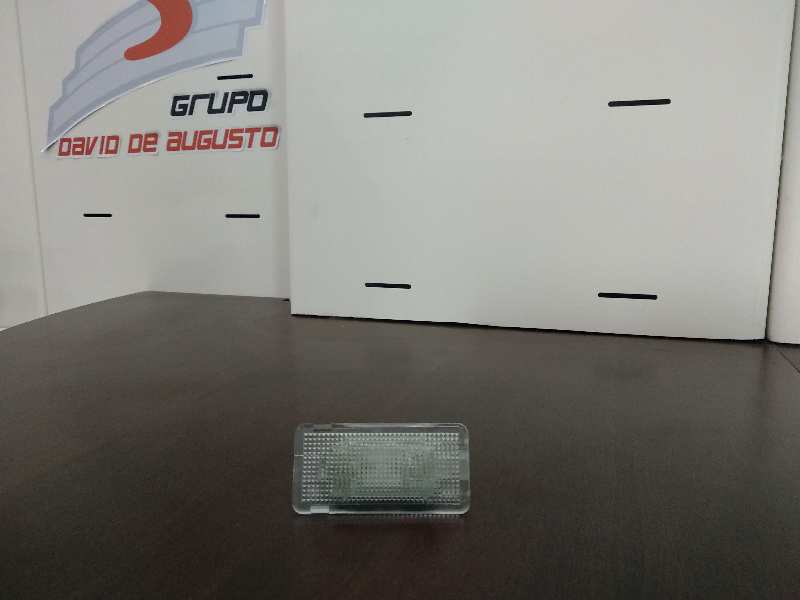  luz interior   bmw serie 5 berlina (e60) 530d 3.0 turbodiesel cat