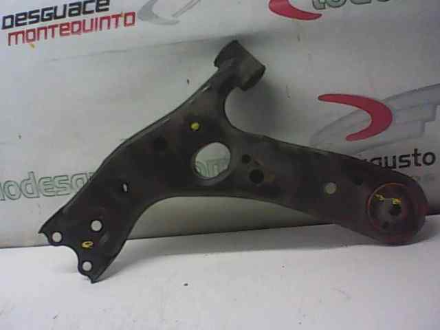  brazo suspension inferior delantero derecho   toyota auris luna+ 1.4 turbodiesel cat