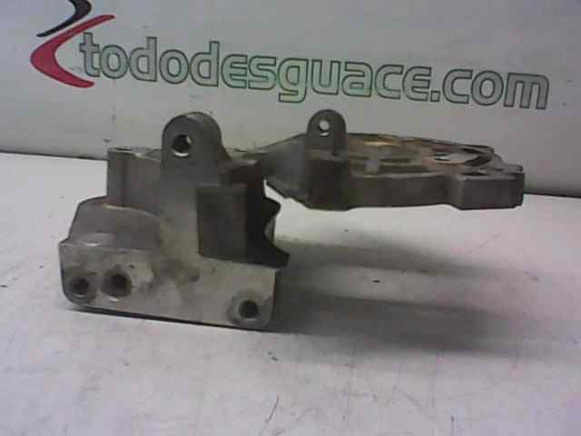  soporte bomba inyeccion   renault megane i fase 2 berlina (ba0) 1.6 16 v rt (ba04) 1.6
