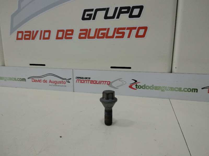  tornillo rueda llanta alumi   renault master ii phase 2 combi kombi 28t l2 6pl. 2.5 dci diesel cat