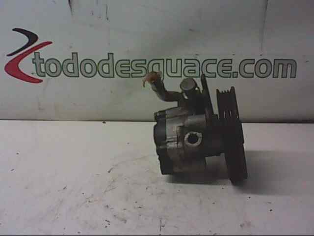  bomba direccion   renault 19 porton trasero (b/c53) europa 1.4