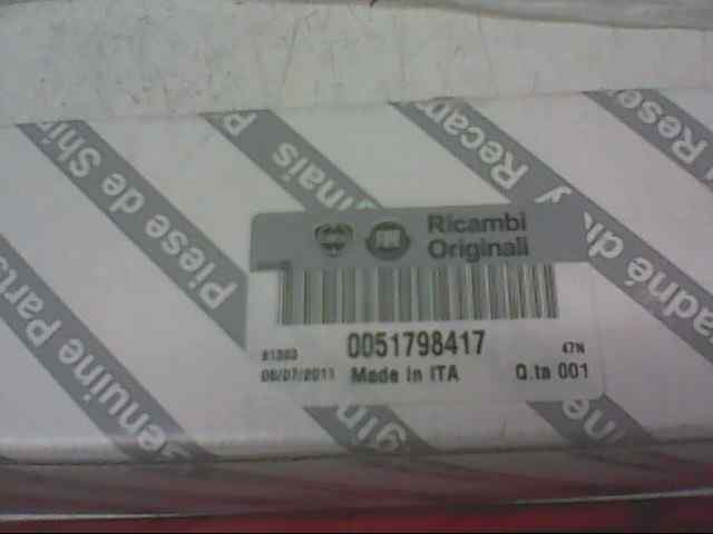  luz central de freno   fiat recambio original . .