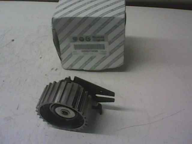  rodillo tensor   fiat recambio original . .