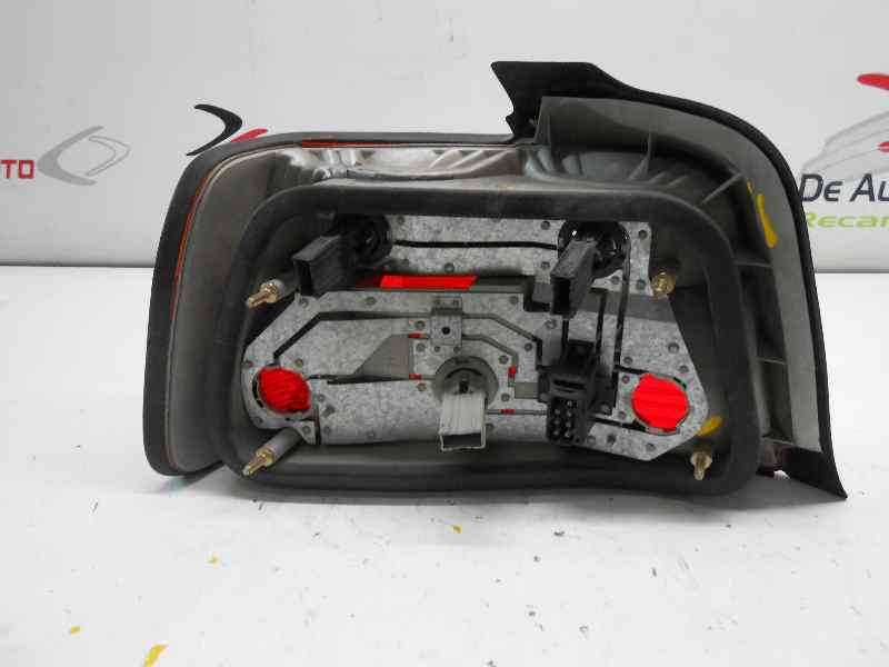  piloto trasero derecho   bmw serie 3 berlina (e36) 318i 1.8 16v cat