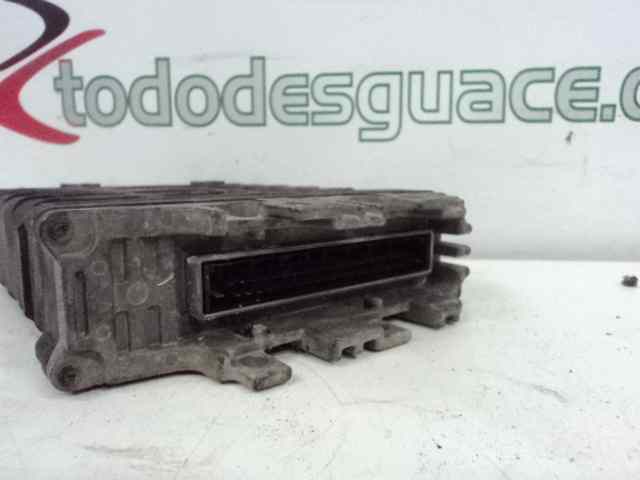  centralita motor uce   volkswagen vento (1h2) gl 1.6