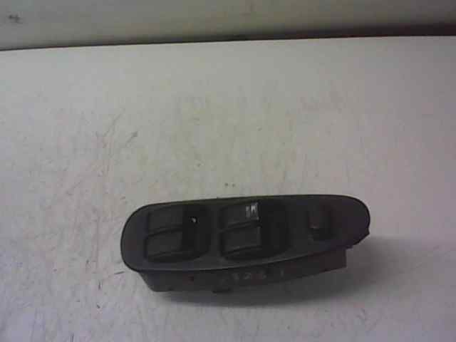  mando elevalunas delantero izquierdo   opel corsa b 1.4 cat (2h6) 1.4 cat (2h6)