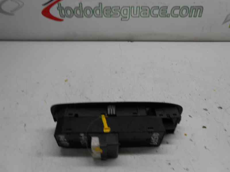  mando elevalunas delantero izquierdo   hyundai accent (lc) 1.3 12v cat 1.3 12v cat