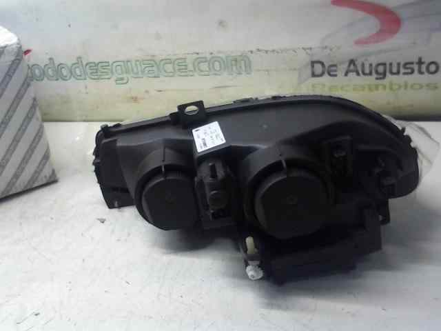  faro derecho   fiat recambio original . .