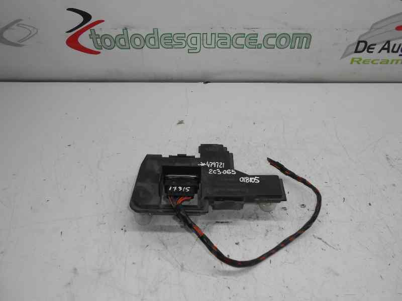  portalamparas trasero izquierdo   ford mondeo berlina/familiar (fd) clx berlina 1.8 turbodiesel