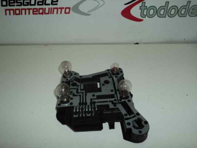  portalamparas trasero derecho   renault 19 porton trasero (b/c53) europa 1.4