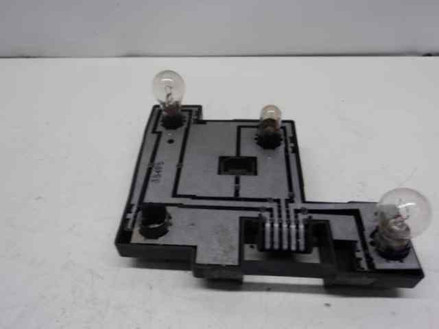  portalamparas trasero izquierdo   ford fiesta berlina ghia 1.25 16v cat