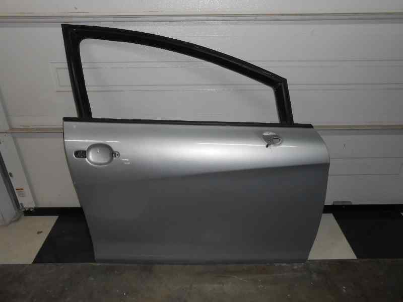  puerta delantera derecha   seat leon (1p1) comfort limited 1.9 tdi