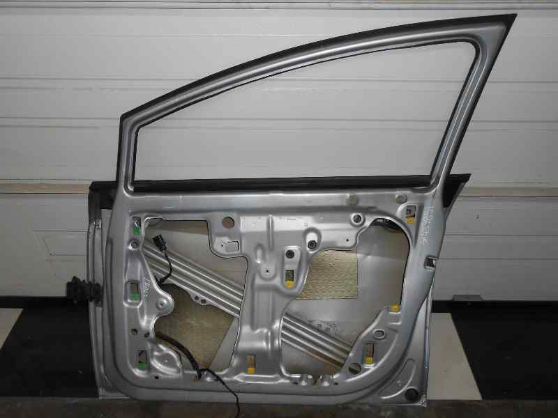  puerta delantera derecha   seat leon (1p1) comfort limited 1.9 tdi