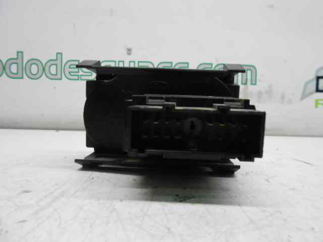  mando luces   ford focus berlina (cap) ambiente (d) 1.6 tdci cat
