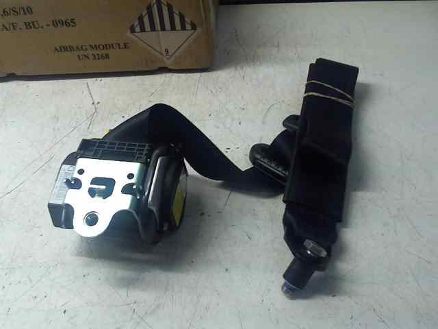  cinturon seguridad delantero derecho   fiat recambio original . .
